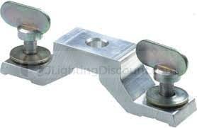 Omega bracket with 1/4 turn fasteners 91602001